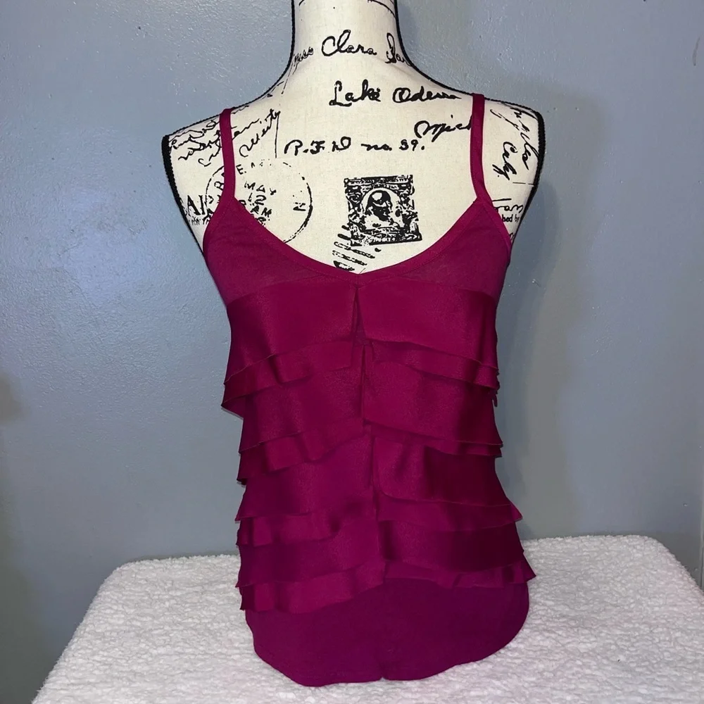 Old Navy ruffle top BURGUNDY - Picture 2 of 4